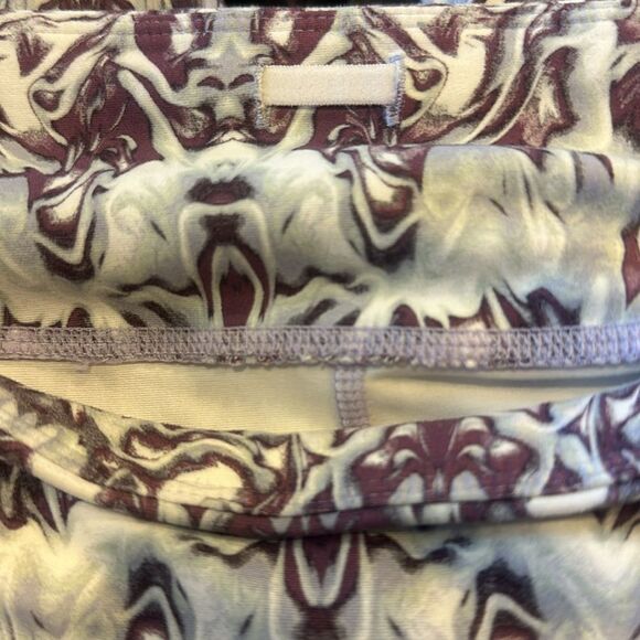 Sweaty Betty “the contour” leggings M (1000A) - Picture 4 of 6